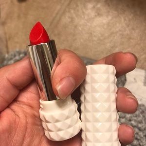 KAT VON D LIPSTICK NEW